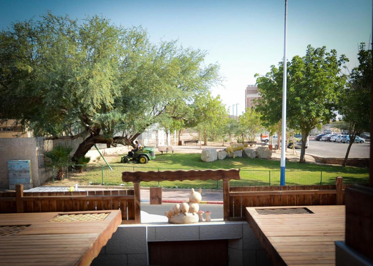 Отель Mali Country Hospitality Эйлат Экстерьер фото