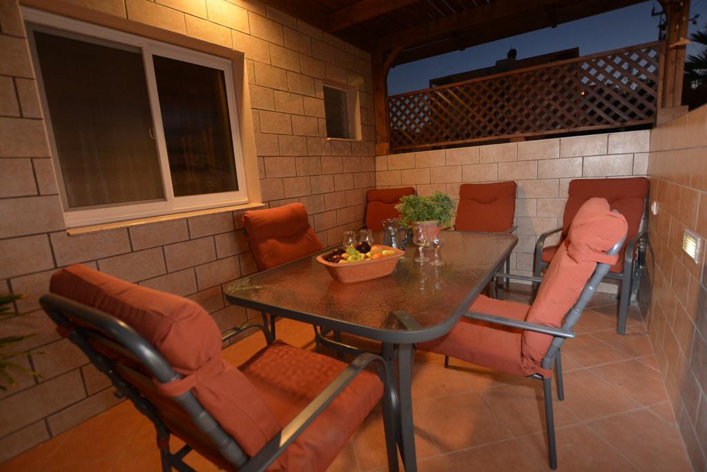 Отель Mali Country Hospitality Эйлат Экстерьер фото